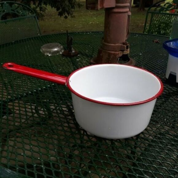 Rustic Red and White Enamelware Sauce Pan with Handle 2 qt. - Picture 1 of 6